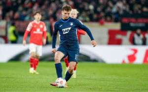 Hàng thủ đang là nỗi lo lớn nhất của Hoffenheim khi họ liên tục để lọt lưới trong những vòng đấu gần đây