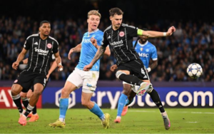 Phía bên kia chiến tuyến, RB Leipzig hành quân đến Frankfurt với mục tiêu duy nhất là 3 điểm để củng cố vị trí trong top đầu