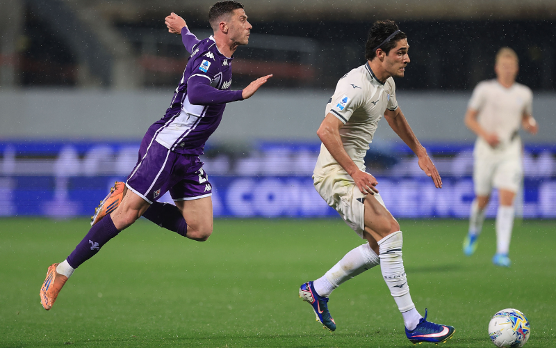 Cả Fiorentina lẫn Lazio đều nhập cuộc với sự thận trọng cao độ